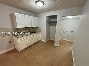 820 21st St #C — Photo 5