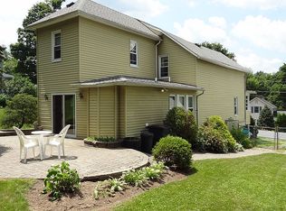 69 High St, Ogdensburg, NJ 07439