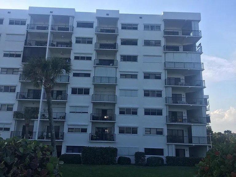 5159 N Highway A1A #311-B — Photo 2
