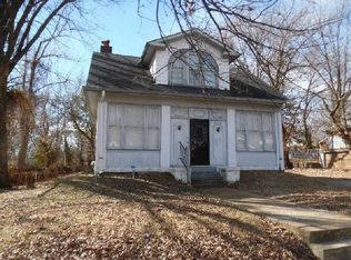 7110 Lexington Ave, Saint Louis, MO 63121