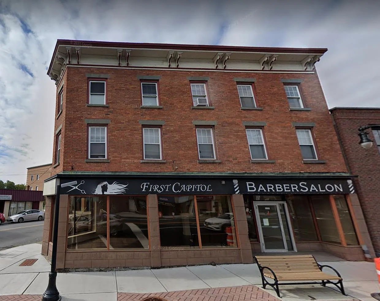 3 Cedar St — Photo 1