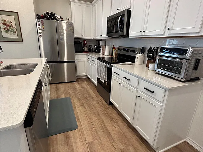 8013 Philbrook Dr — Photo 20