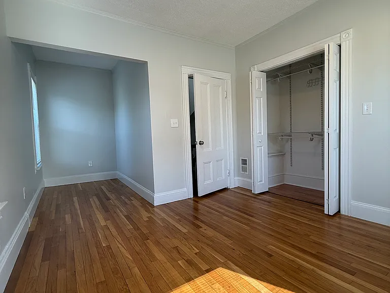 109 Magoun Ave #1 — Photo 11