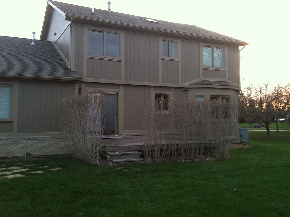 2nd image of 6719 Canterbury Ln