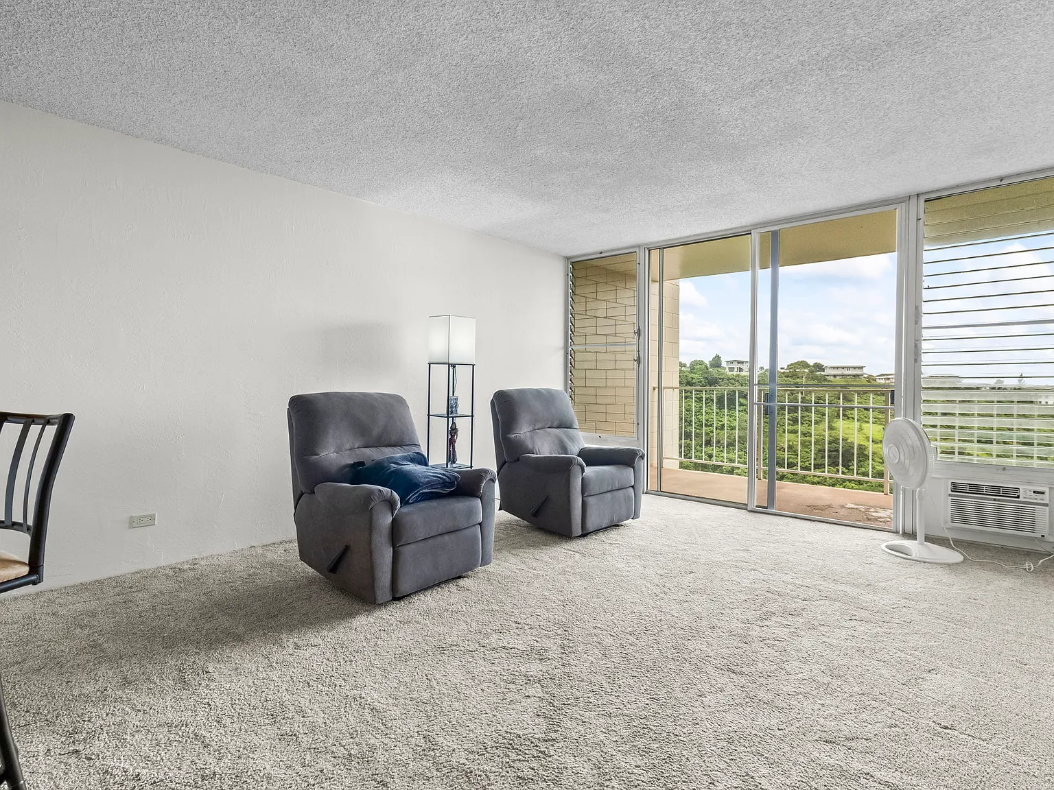 98-719 Iho Pl — Photo 2