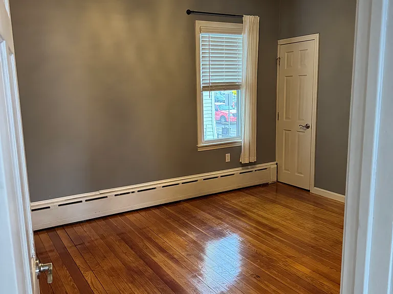 415 Ashley Blvd #1 — Photo 12