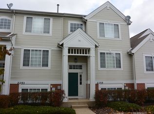 2255 Daybreak Dr, Aurora, IL 60503