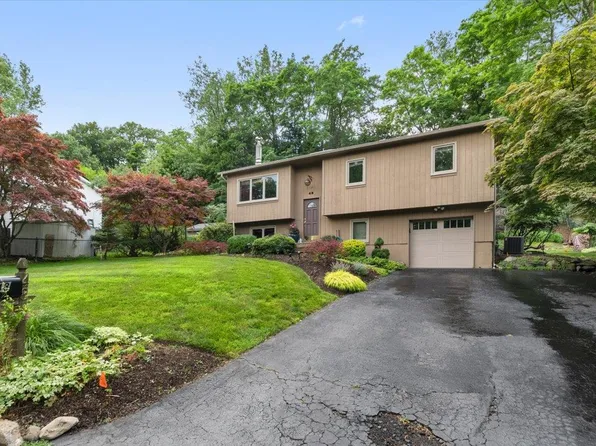 48 Gleason Drive, Haverstraw, NY 10984