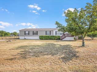 12570 Meadow Green Ln, Justin, TX 76247