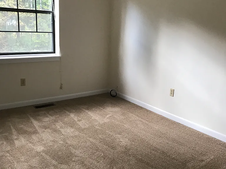 8 Cardinal Dr — Photo 10