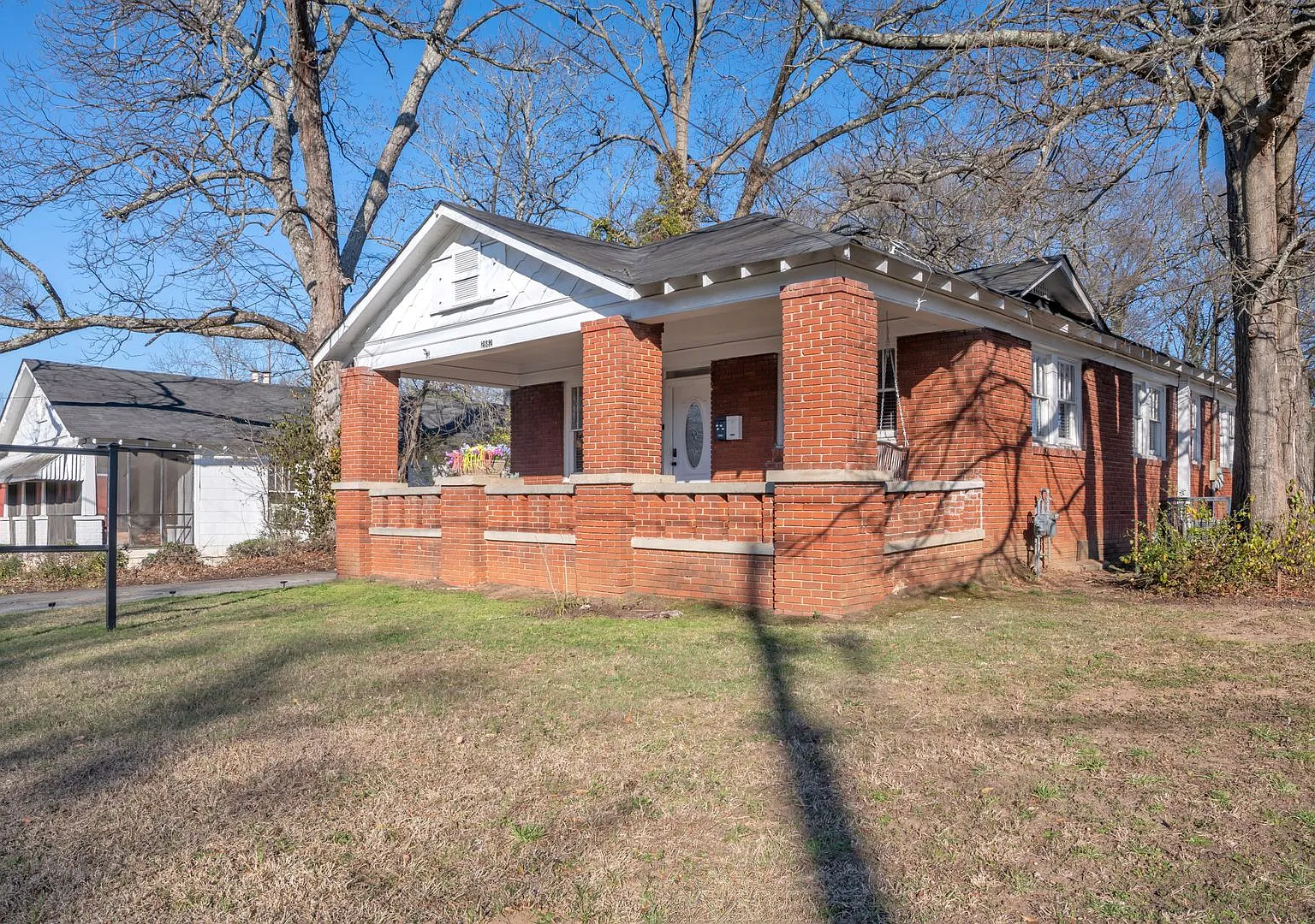 2882 Church Street — Photo 1