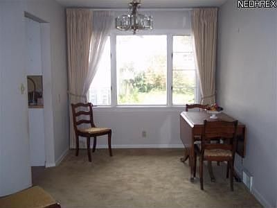 3rd image of 1875 Kingsley Ave