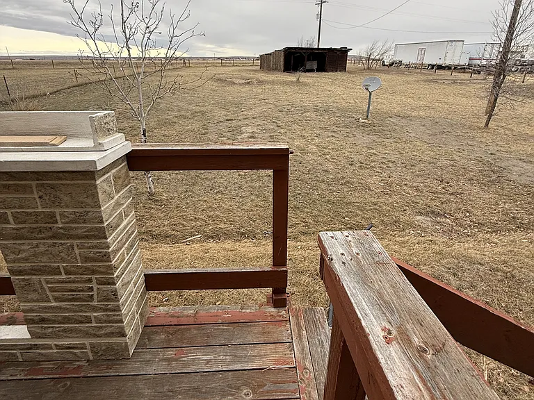 42 Old US Highway 91 — Photo 24
