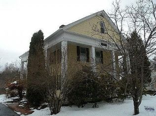 15 Main St, Hubbardston, MA 01452
