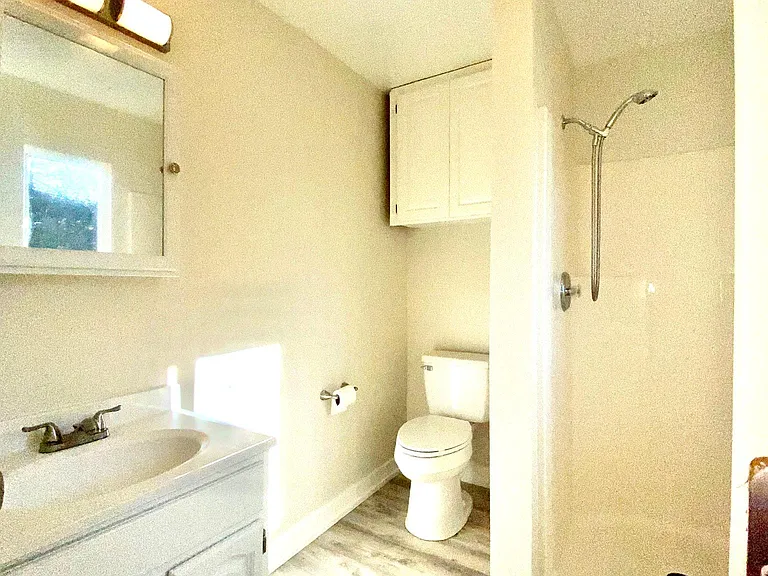 748 SE Miller St — Photo 13