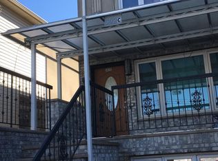 302 Liberty Ave, Staten Island, NY 10305