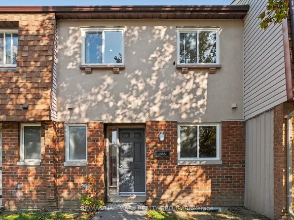 3045 Olympic Way #101, Ottawa, ON K1T 1Y5