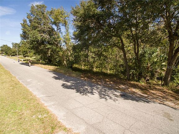 3rd image of 11504 Sweet Fern Dr