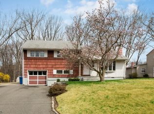 48 Oak Dr, Little Falls, NJ 07424