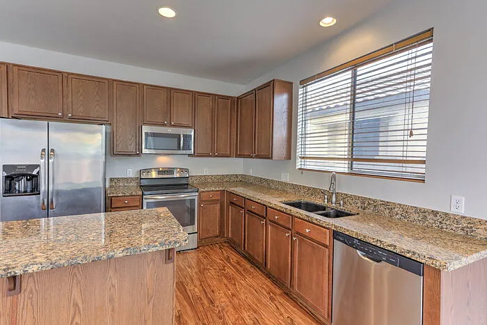 232 W Calle La Bolita — Photo 12