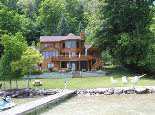 6880 W Macfarlane Rd, Glen Arbor, MI 49636