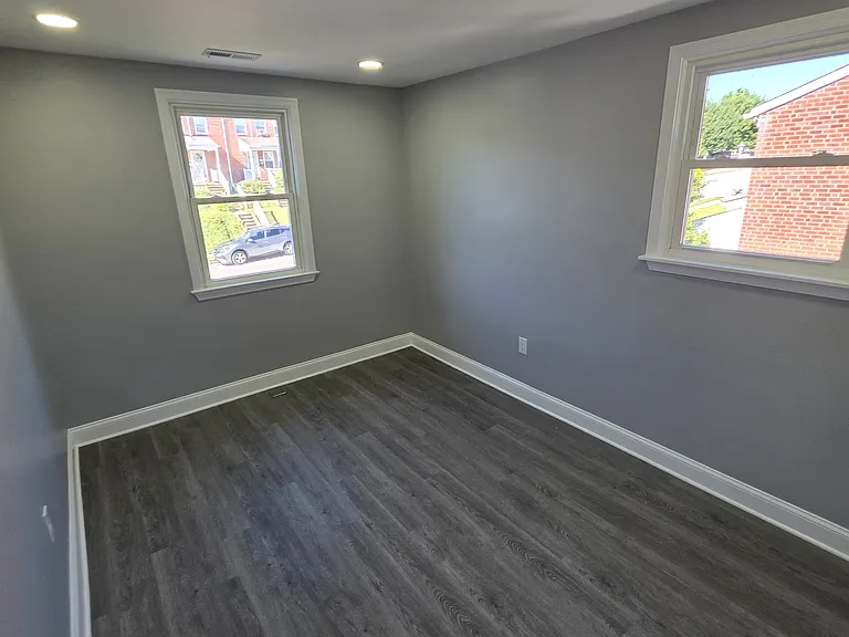 1310 Sherwood Ave — Photo 25