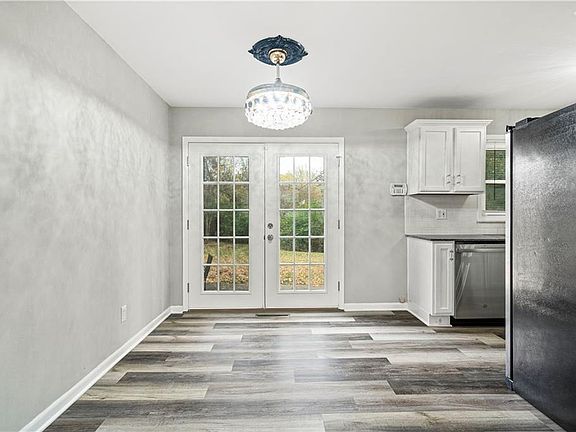 3rd image of 4801 Northern Ave