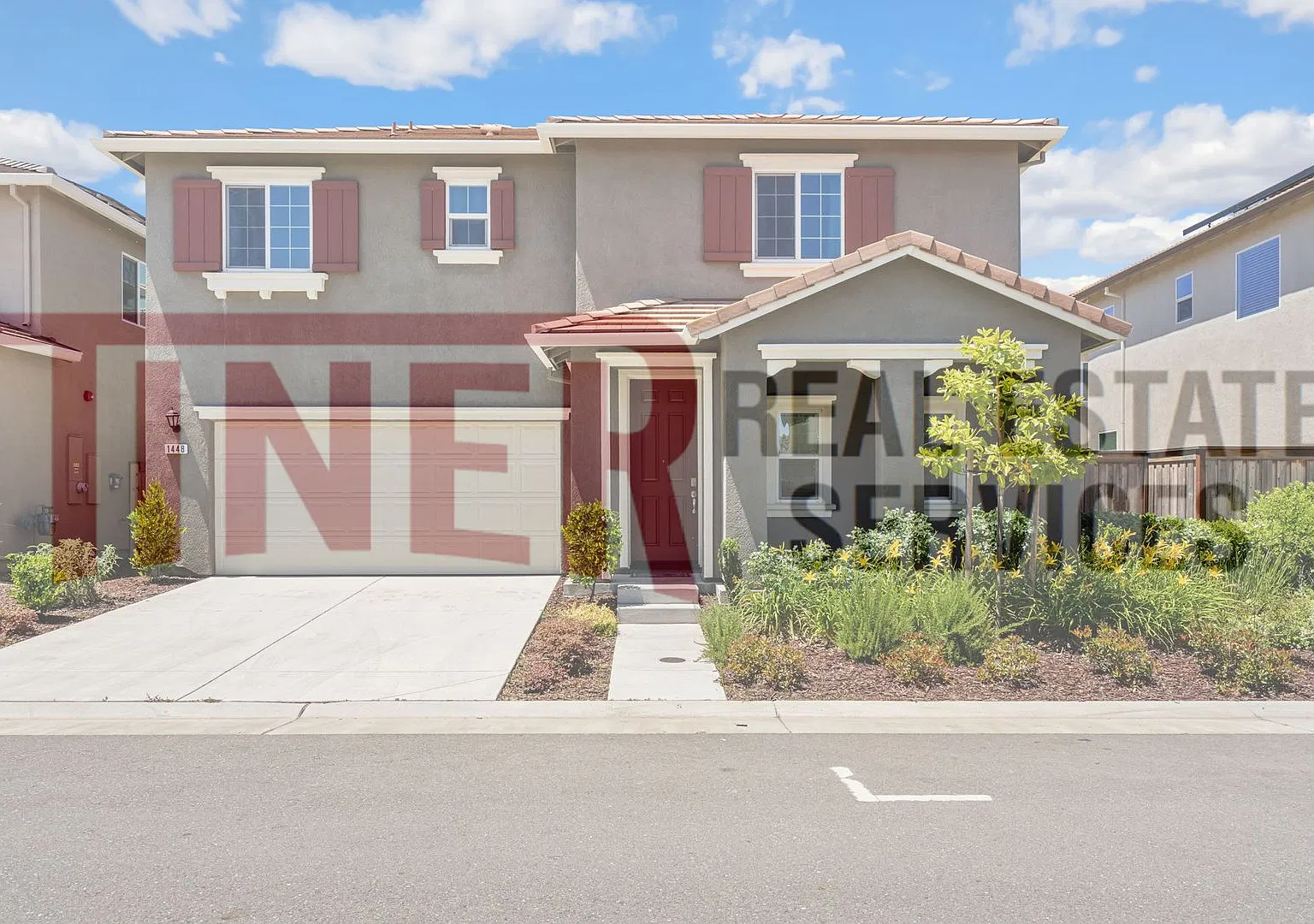 1448 Lincolnshire Cir - Tier 1 - Gorgeous Lincoln Home in Gated Community with Community Pool Acc... — Photo 1