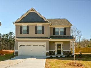 1098 Blind Brook Cir, Hoschton, GA 30548