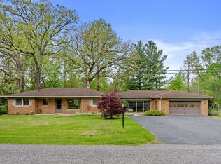 234 Lincoln Hills Dr, Valparaiso, IN 46385