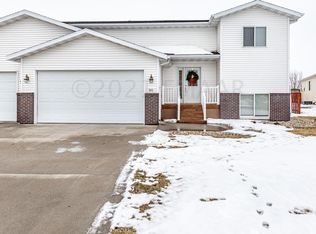 301 Maust Way, Horace, ND 58047