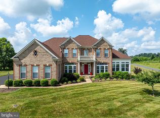 19575 Rothbury Ln, Leesburg, VA 20175