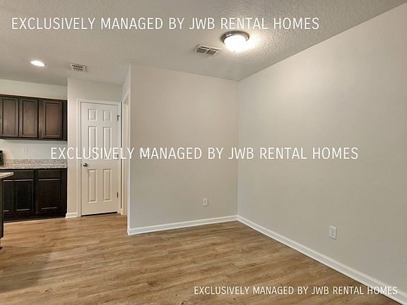 5th image of 777 E 59th St