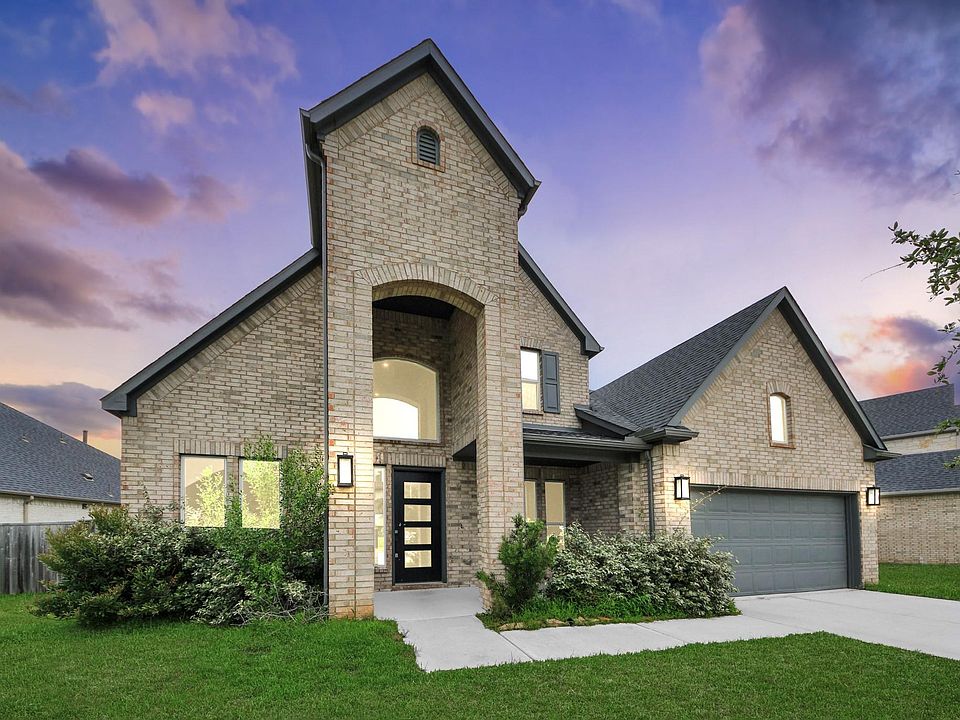 1st image of 743 Corbin Crest Trl