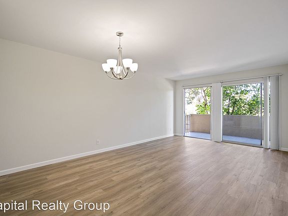 2nd image of 1501 Chapin Ave #306