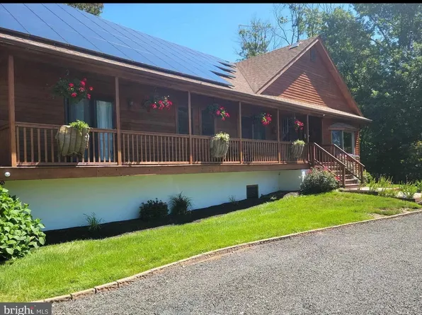 81 Cape May Ave, Dorothy, NJ 08317