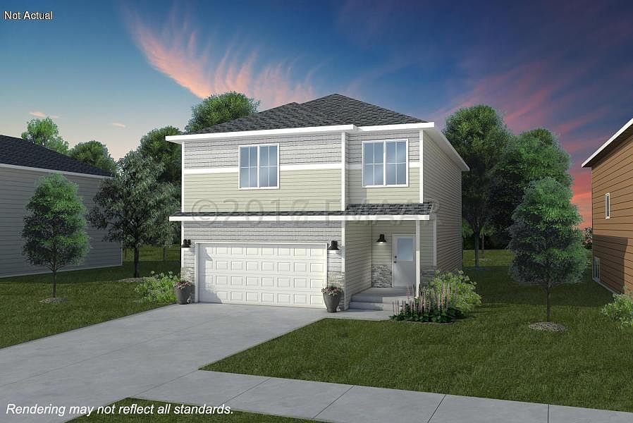 1st image of 928 27th Ave W