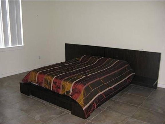 Bedroom-Master