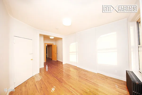 Rented by Citi Habitats | media 18