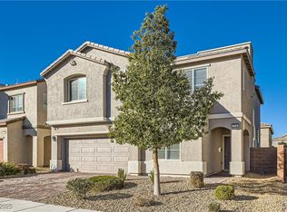 7716 Gallego Plains Dr, Spring Valley, NV 89113
