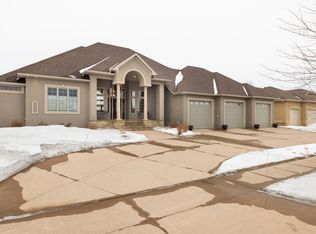 1827 7th St E, West Fargo, ND 58078