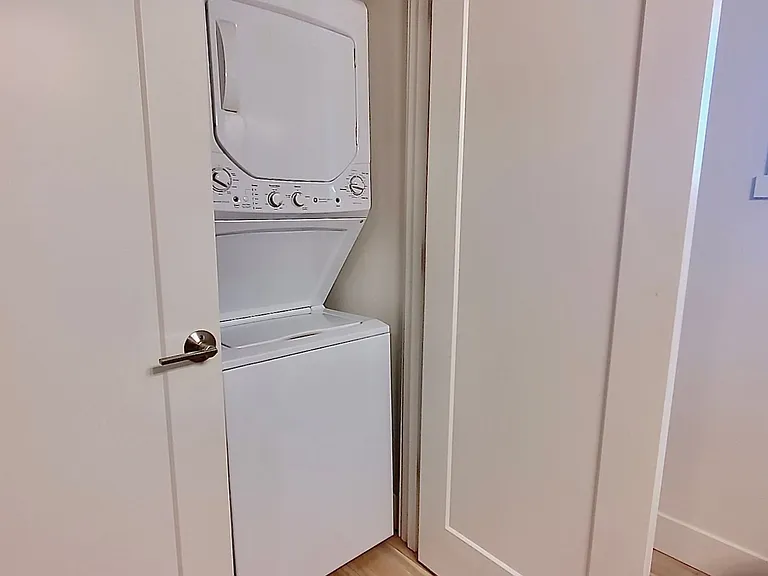 PUSC03 - Quarry Commons — Photo 18