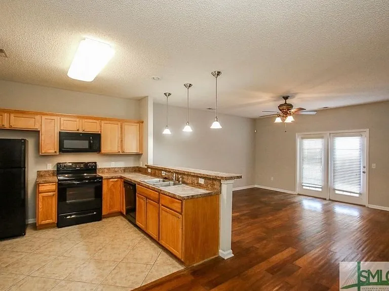 575 Canyon Oak Loop — Photo 2