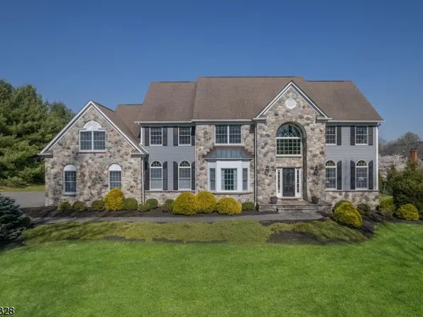 1 Skinner Trail, Chester Twp., NJ 07930