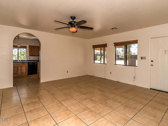 4th image of 1400 N Alderwood Manor Dr