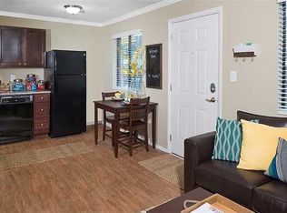 1110 E 10th St APT 1E, Greenville, NC 27858