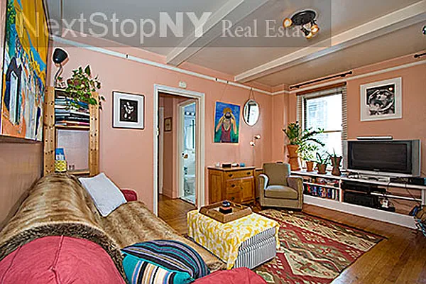 Sold by NextStopNY | media 1