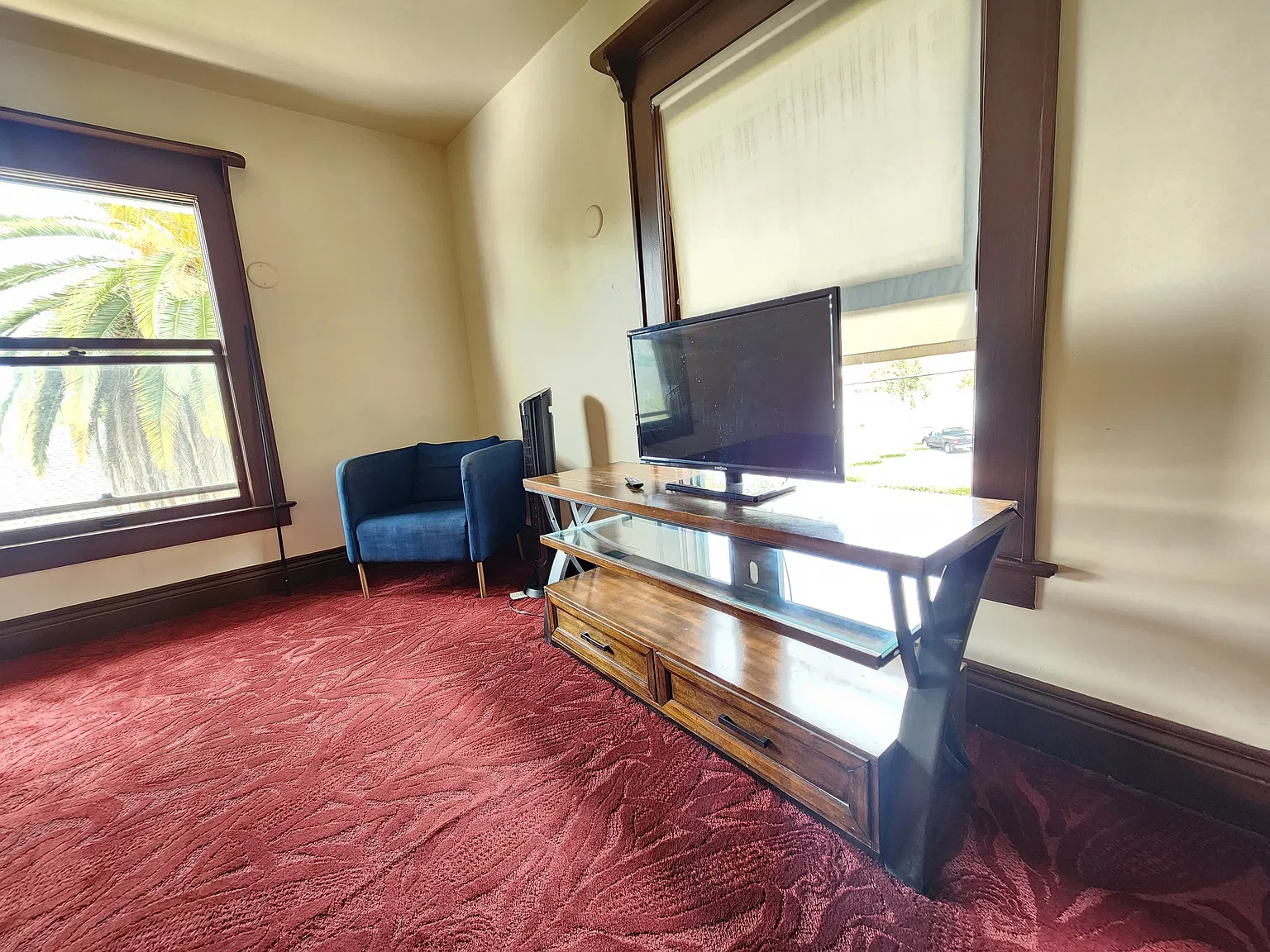 Studio, $1,250 — Photo 2