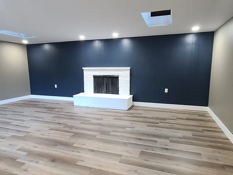275 Lancaster Rd — Photo 2
