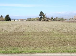 970 Denio Ave, Gilroy, CA 95020